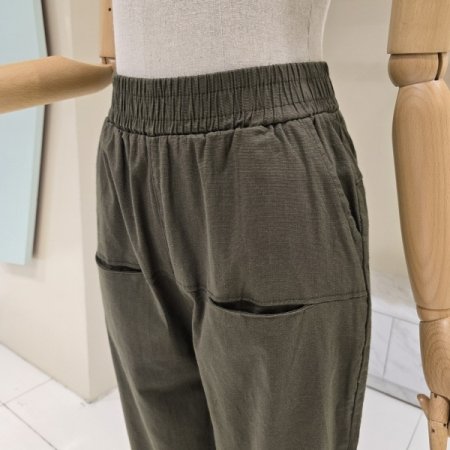 허리밴딩 배기핏 카키팬츠