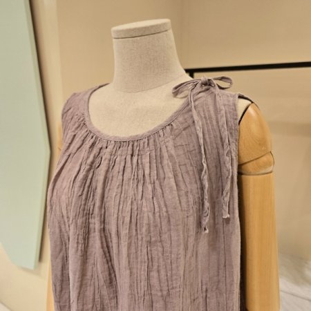 박시핏 주름끈 린넨 민소매블라우스