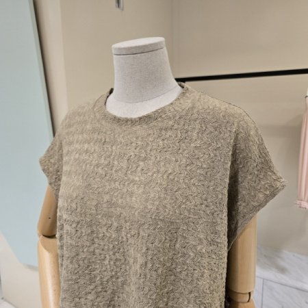 루즈핏 스트링 엠보 티셔츠