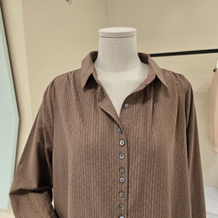 언발 줄단추 카라블라우스