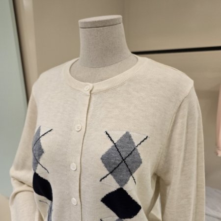 다이아 라운드 니트가디건