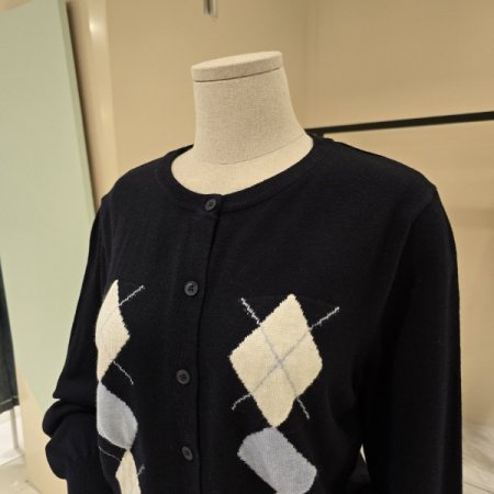 라운드 다이아 니트가디건