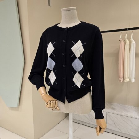 라운드 다이아 니트가디건