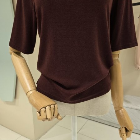 터틀넥 심플 티셔츠