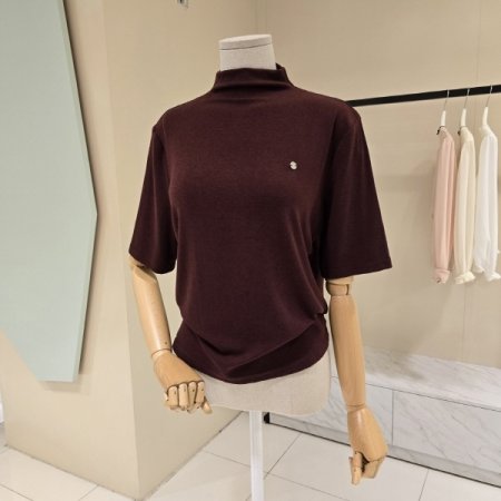 터틀넥 심플 티셔츠