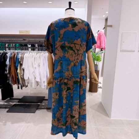 브이 프린팅 원피스