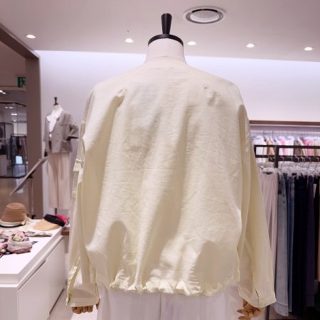 포켓 라운드 재킷