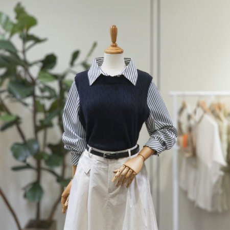 조끼레이어드셔츠니트