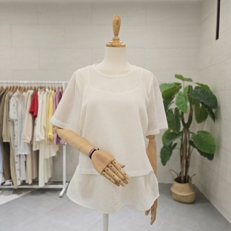 니트배색반팔블라우스