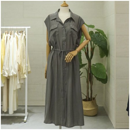 카라주름민소매원피스