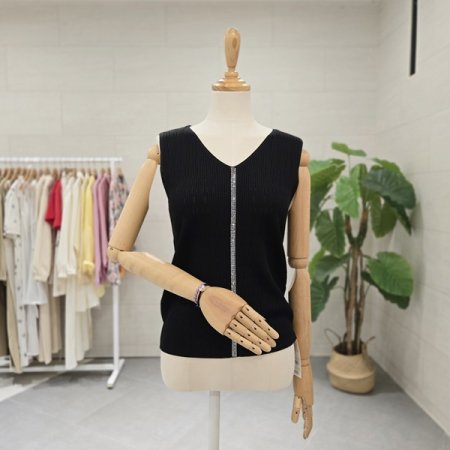 큐빅라인민소매니트