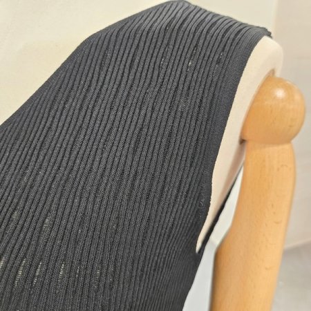 큐빅라인민소매니트