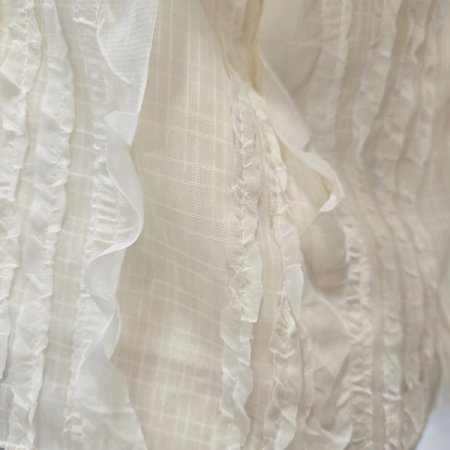 크림러플블라우스