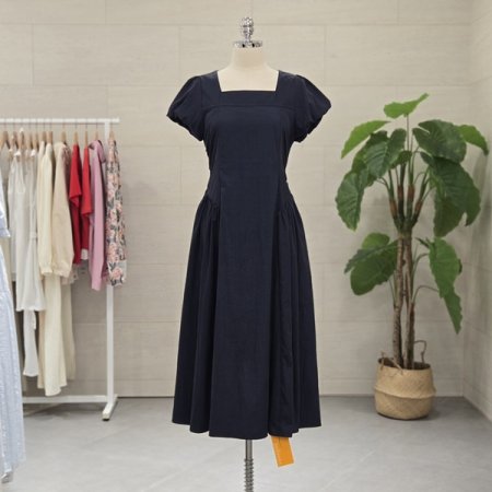 스퀘어캡소매원피스