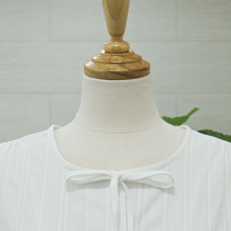 유즈앞리본롱원피스