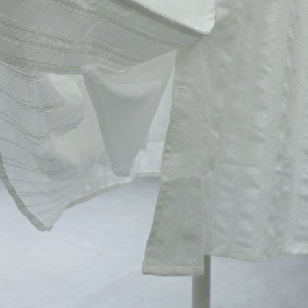 유즈앞리본롱원피스