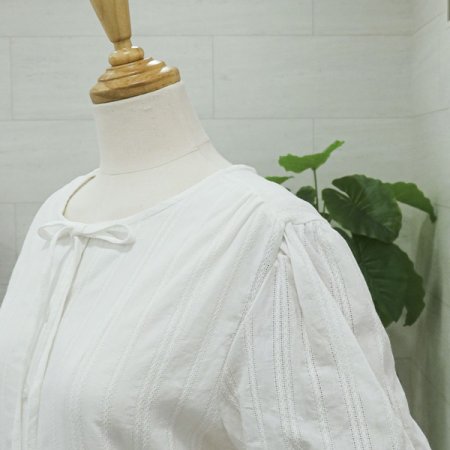 유즈앞리본롱원피스