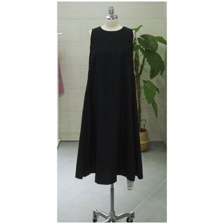 맥시롱민소매뒤트임원피스