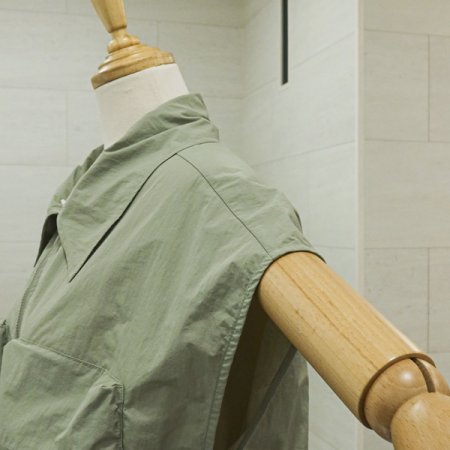 왕건빵반바지점프슈트