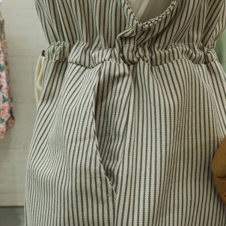 단가라멜빵점프슈트