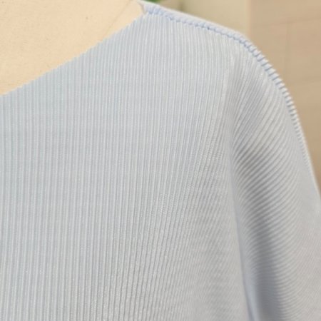 모리플리츠보트넥티셔츠