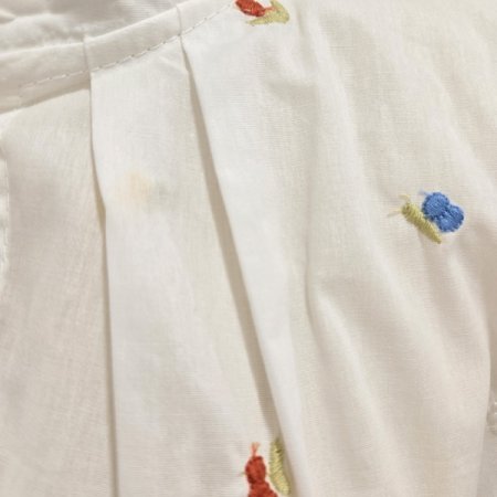 튤립자수반팔블라우스