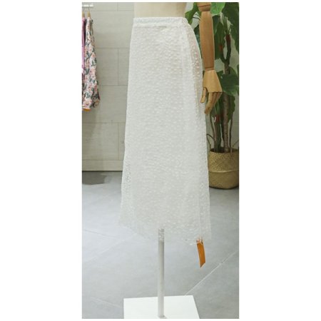 자수포인트배색스커트