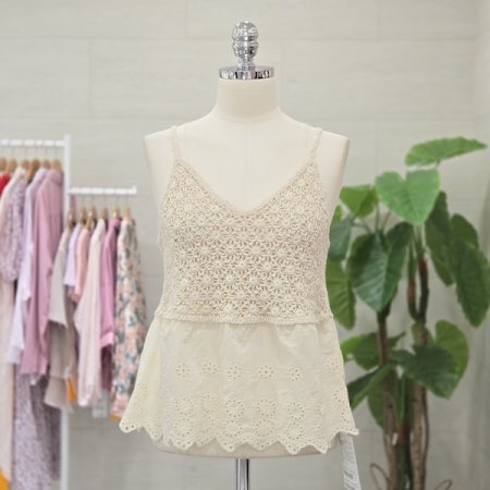 모티브민소매블라우스