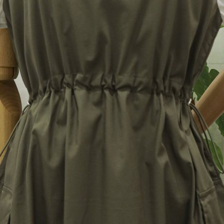 스트링건빵민소매원피스