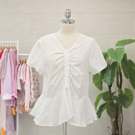 소보루셔링반팔블라우스