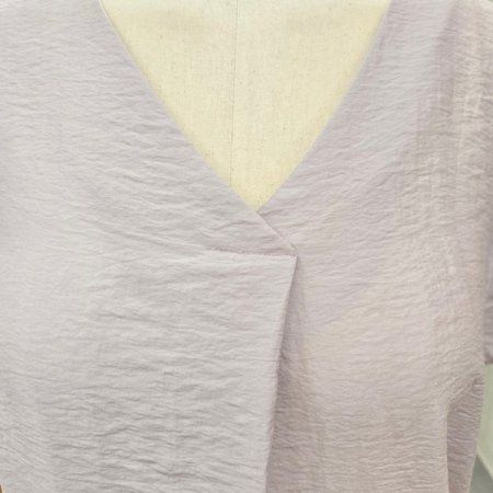 리코타캡소매블라우스