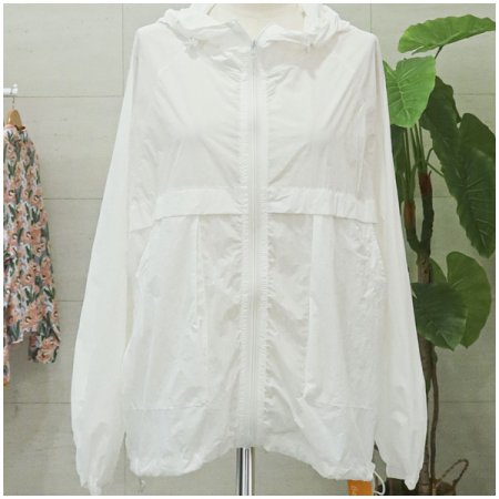 후드스트링바람막이점퍼