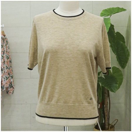 미우라운드반팔니트