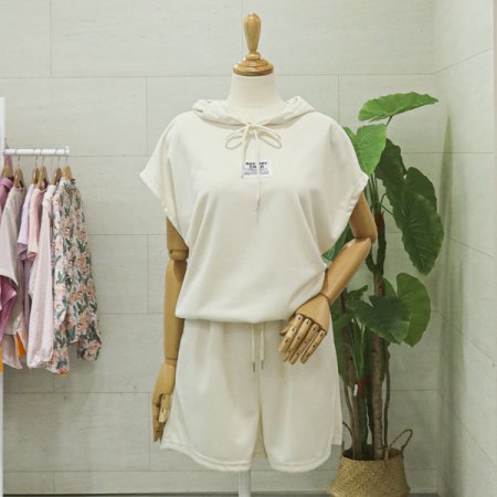 민소매후드반바지세트