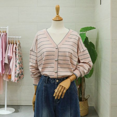 레이블브이넥가디건