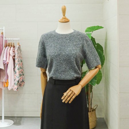 포근라운드반팔니트