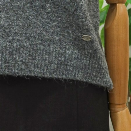 포근라운드반팔니트