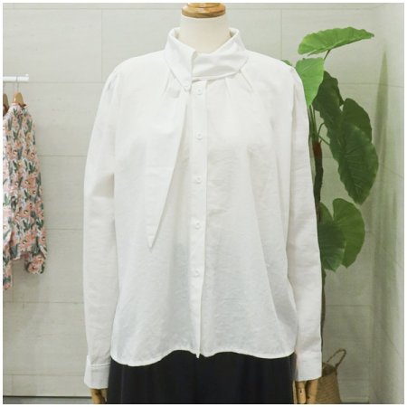 타이긴팔블라우스