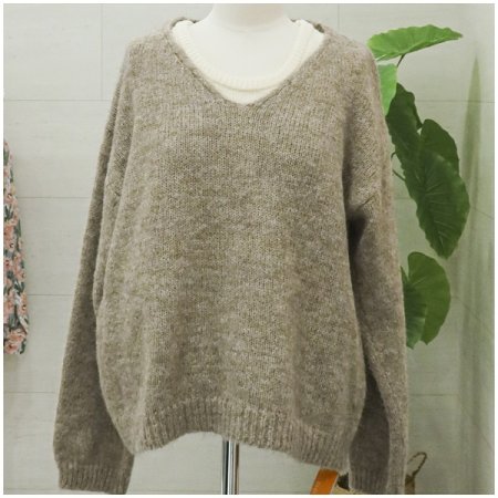 데이세트긴팔니트