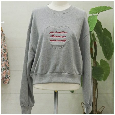 하트패치맨투맨티셔츠