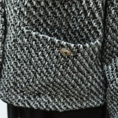 브엘라운드트위드자켓