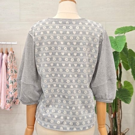 타니블라우스티셔츠