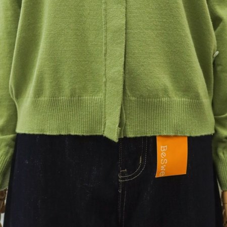 럭키옆단추가디건