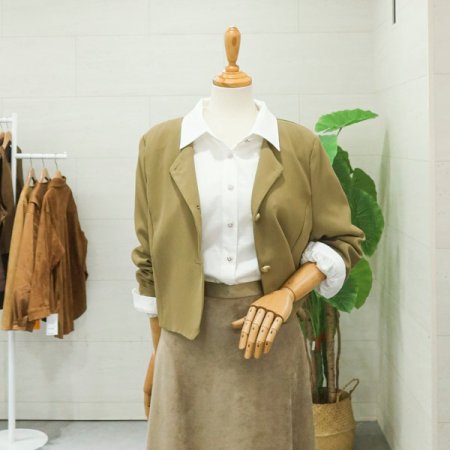 라인금장단추자켓