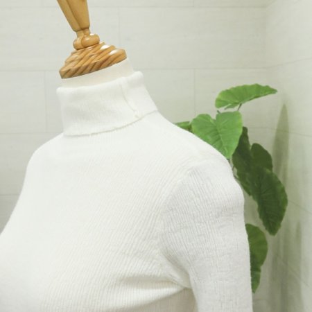 소프트목폴라이너니트