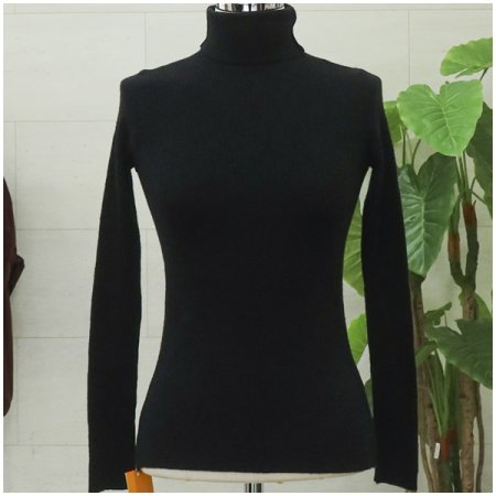 소프트목폴라이너니트