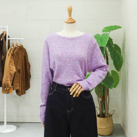 루즈핏보트넥긴팔니트