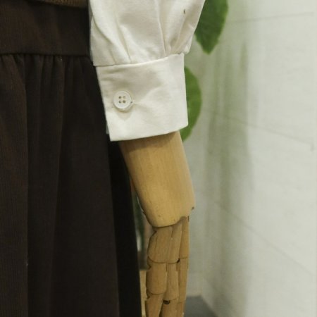 카라셔츠배색니트