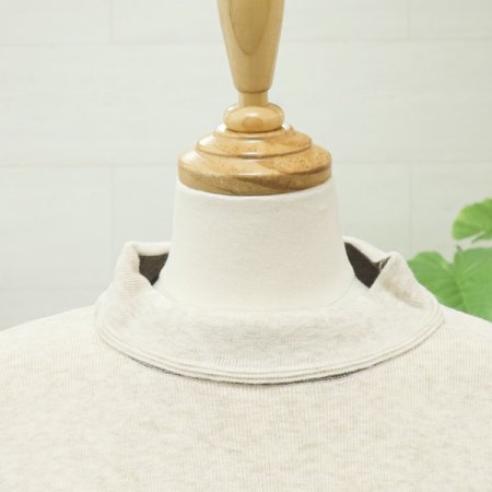 더블보트긴팔니트