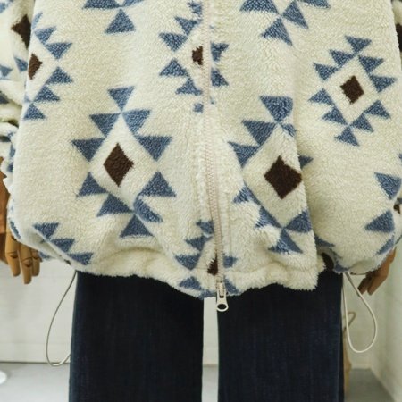 노르딕박시후리스점퍼